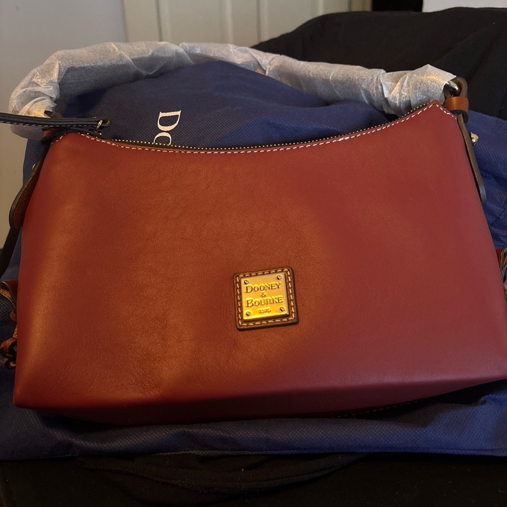 Dooney & Bourke Red Leather Women's Bag